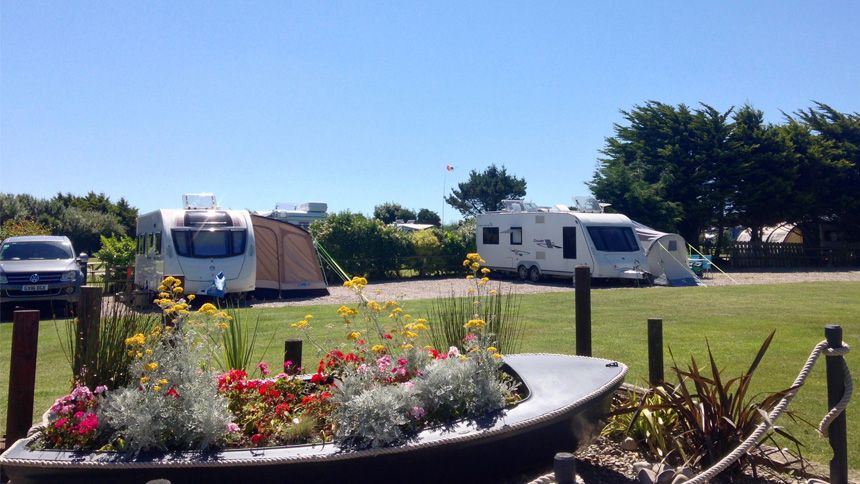 Luxury UK Holiday Homes, Camping & Parks - 10% NHS discount on touring breaks