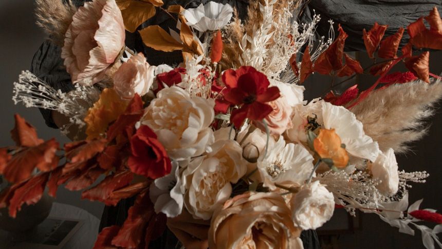 Hidden Botanics - Dried Wedding Flowers & More - 12% NHS discount
