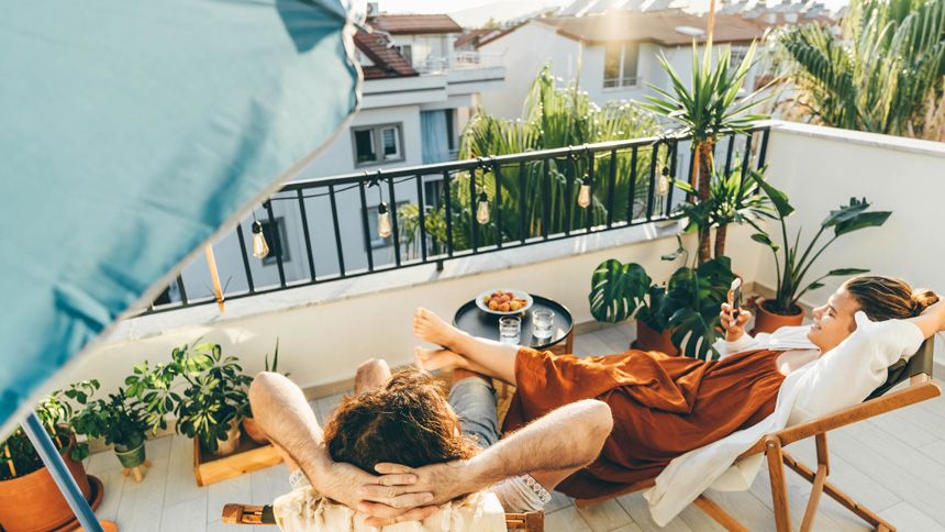 Booking.com - Save at least 15% on homestays + 4% extra cashback credit for NHS